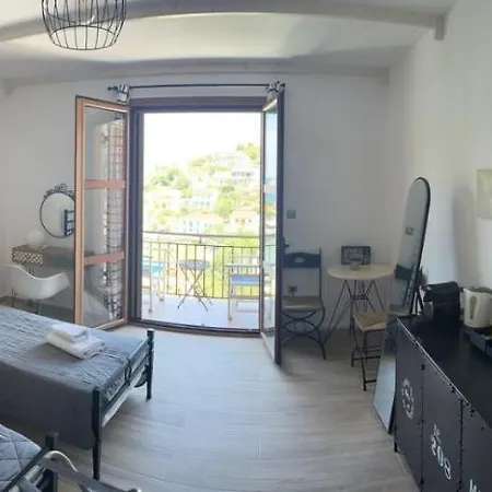 Vassilis Retreat 3* Ászosz