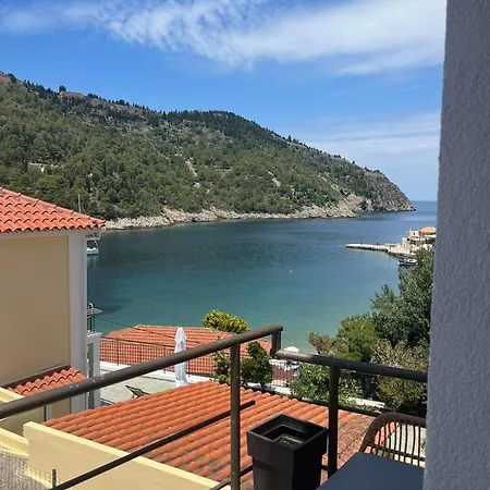 Vassilis Retreat 3* Asos