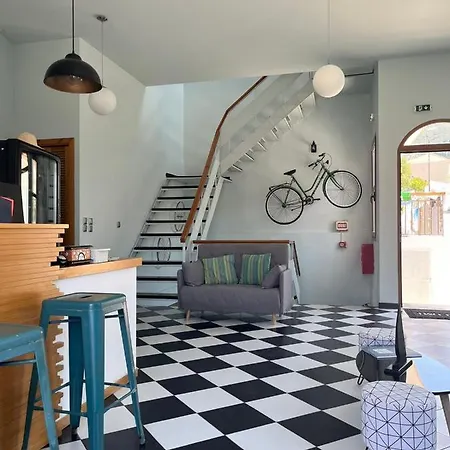 Vassilis Retreat Ászosz