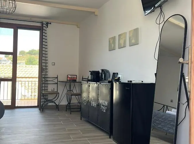 Vassilis Retreat Гостевой дом Асос