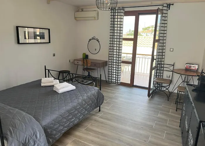 Гостевой дом Vassilis Retreat 3*