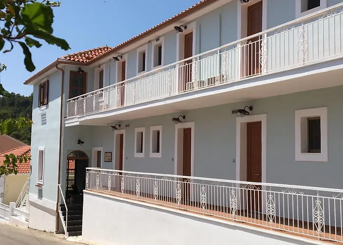 Гостевой дом Vassilis Retreat