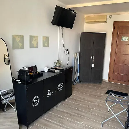 Vassilis Retreat Πανσιόν 3*
