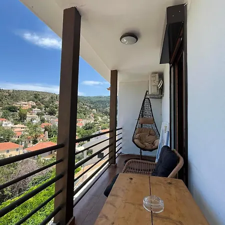 Vassilis Retreat Pensión