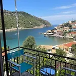 Vassilis Retreat 3*