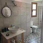 Vassilis Retreat Guest house 3*