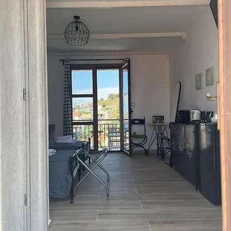 Guest house Vassilis Retreat